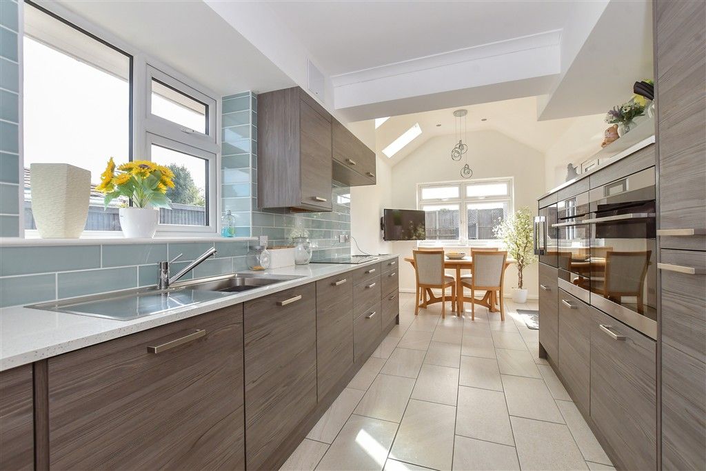 Property photo 3 of 19 Kitchen/ Diner
