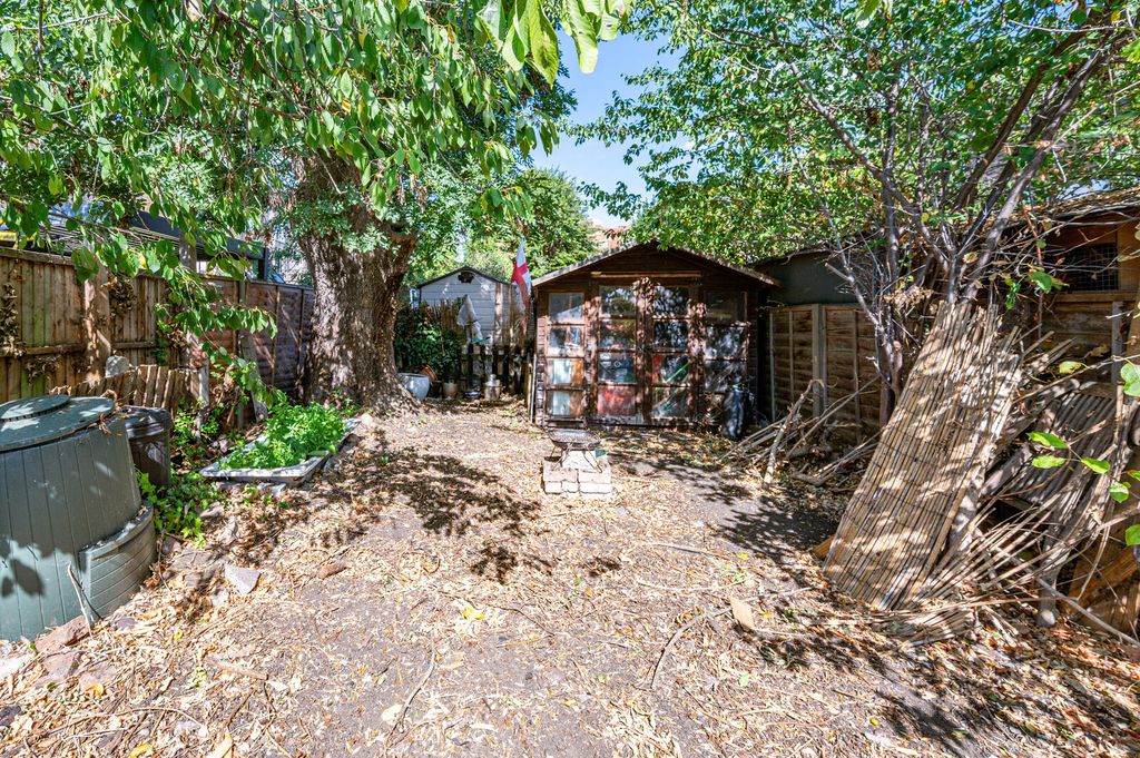 Property photo 2 of 2