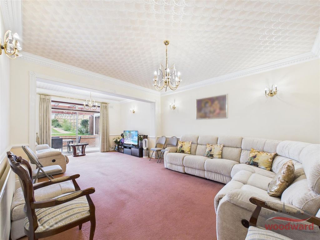 Property photo 3 of 24 Living Room