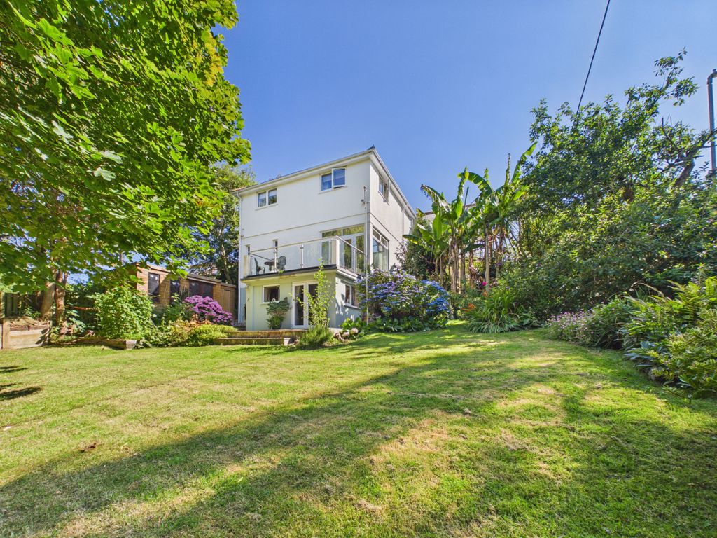 Property photo 1 of 39