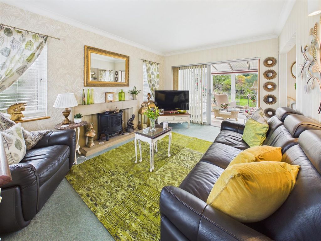 Property photo 3 of 26