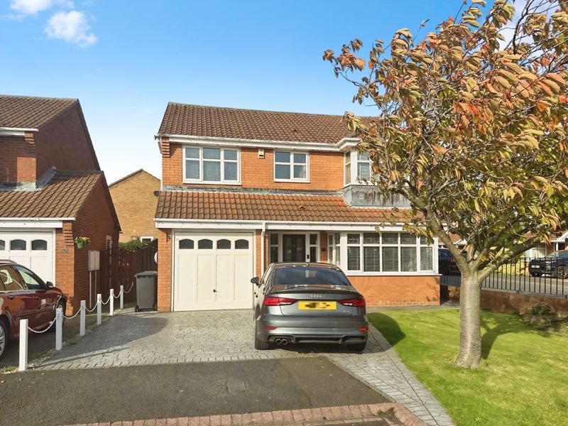 Property photo 1 of 13 Photo 6