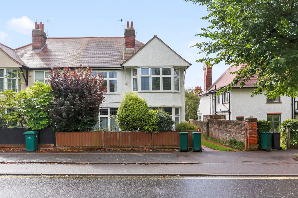 Property photo 1 of 12 296A3637