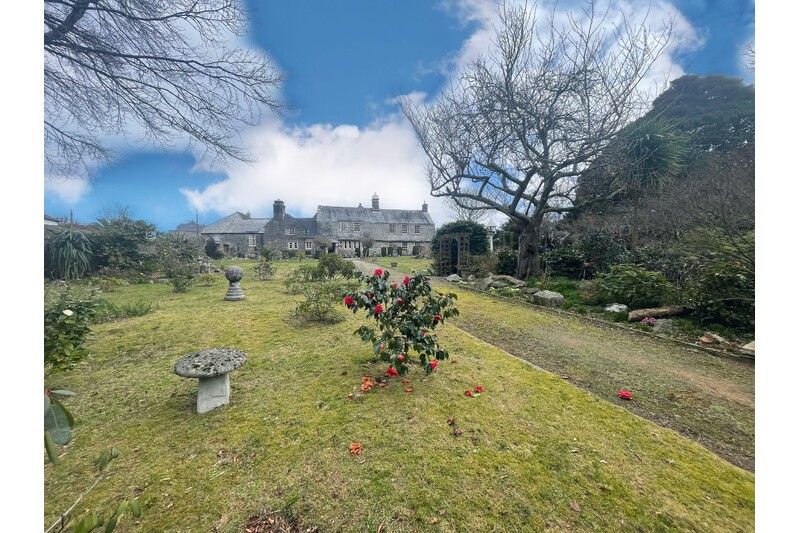 Property photo 2 of 24
