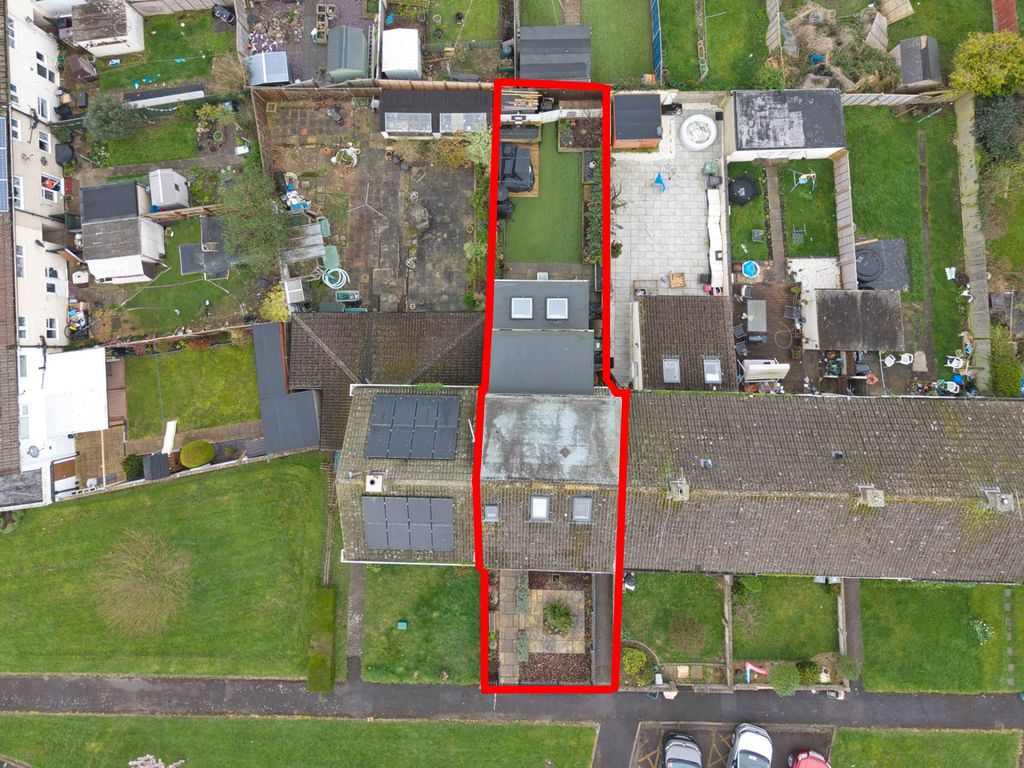 Property photo 3 of 22