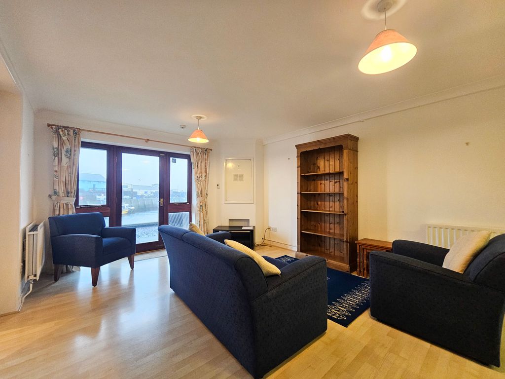 Property photo 2 of 11 7-20251103_143747