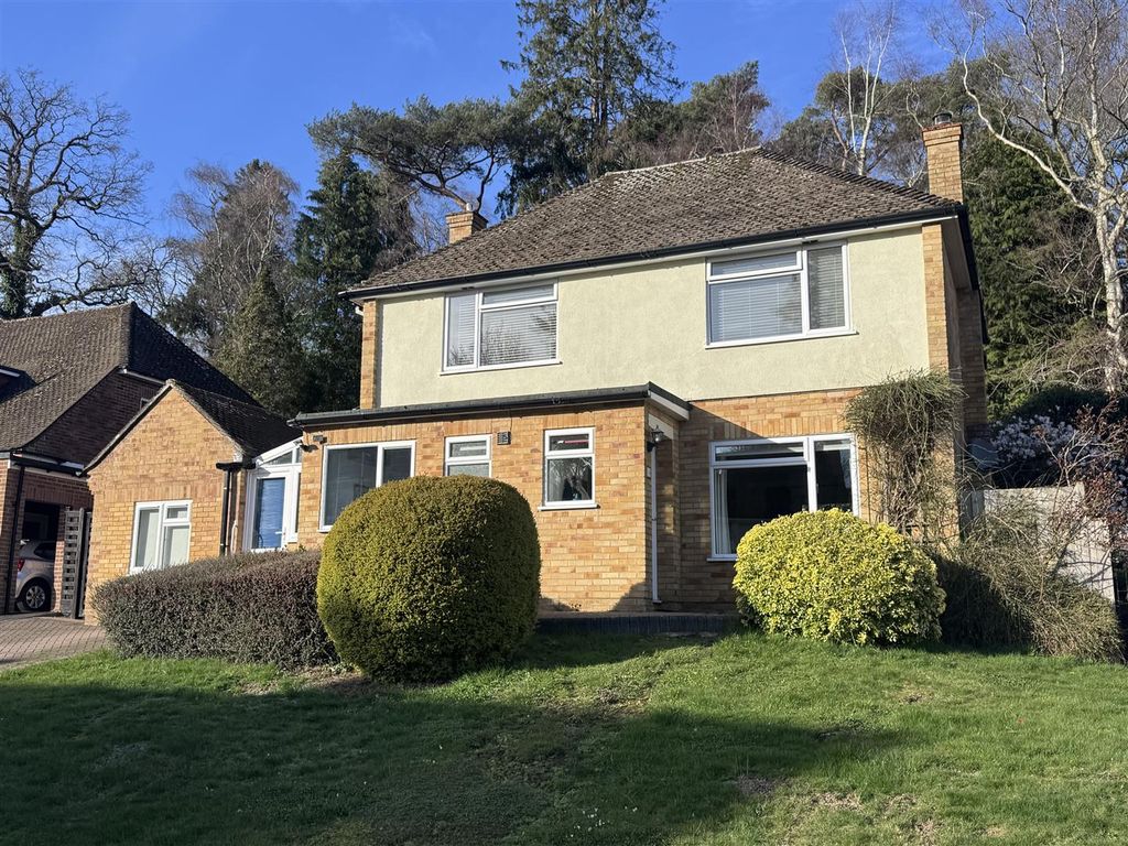 Property photo 1 of 31 1 Front.Jpg