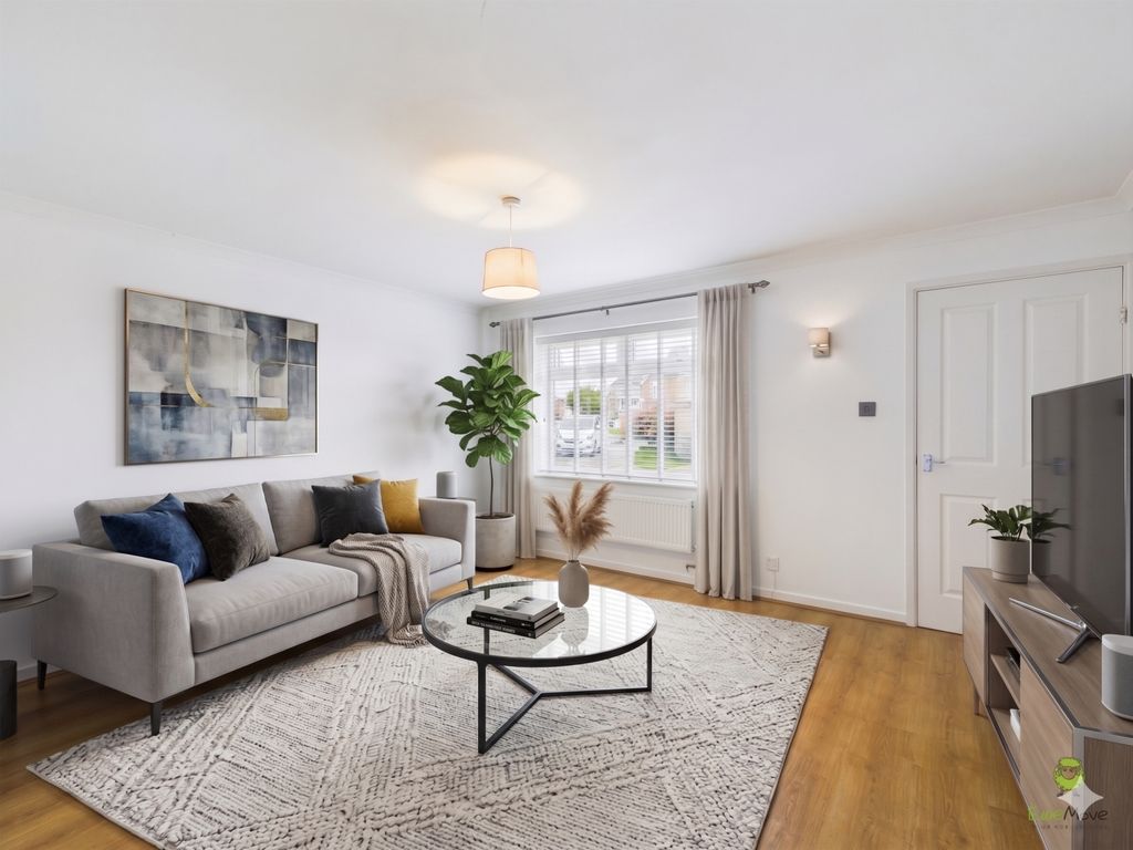 Property photo 1 of 15 Living Room Presented By James Hillier Ewemove Bex