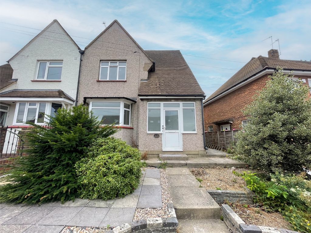 Property photo 1 of 16 4380630