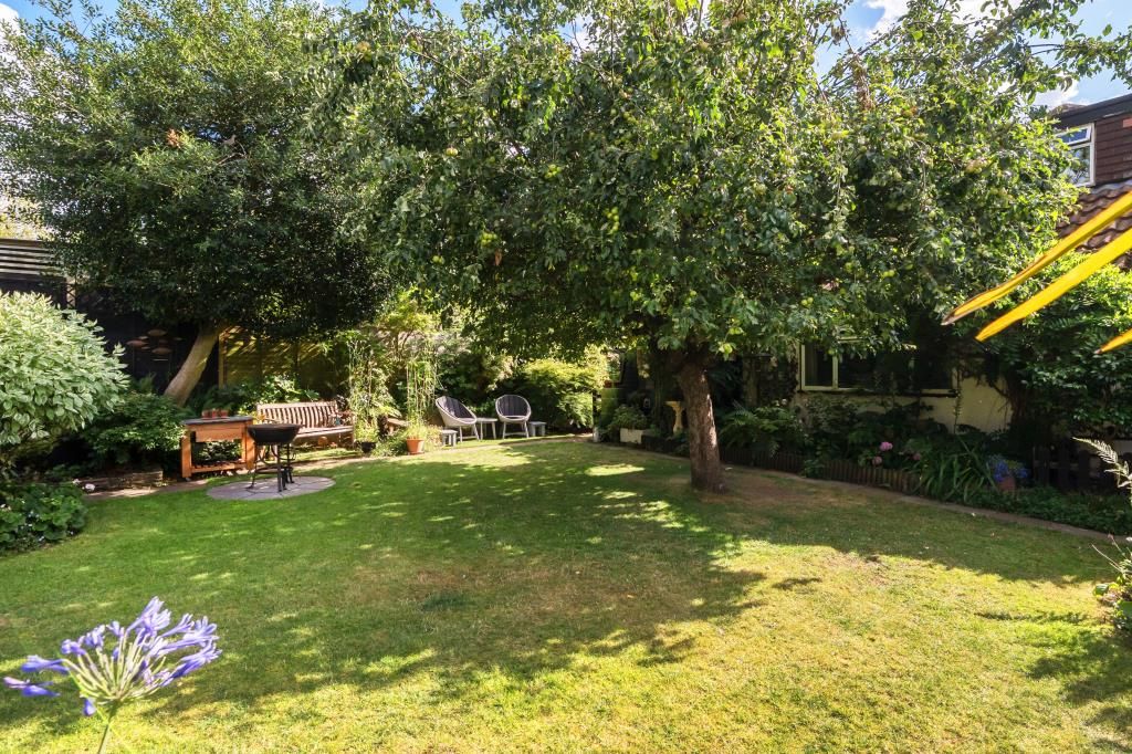 Property photo 3 of 20 External