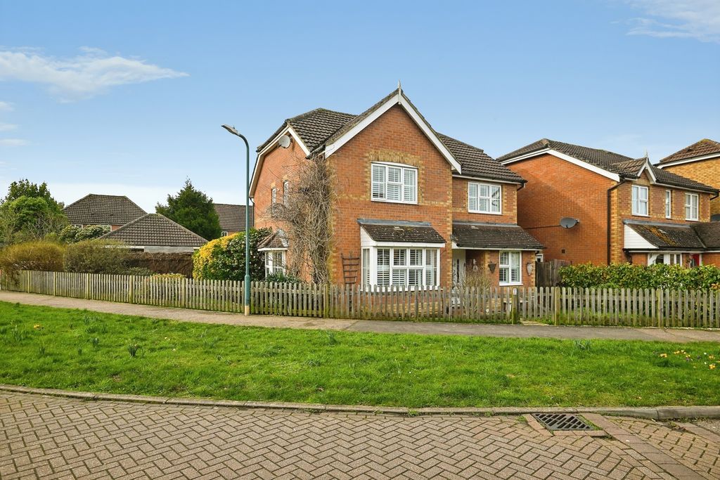 Property photo 1 of 24 Pbox-Img.Jpg