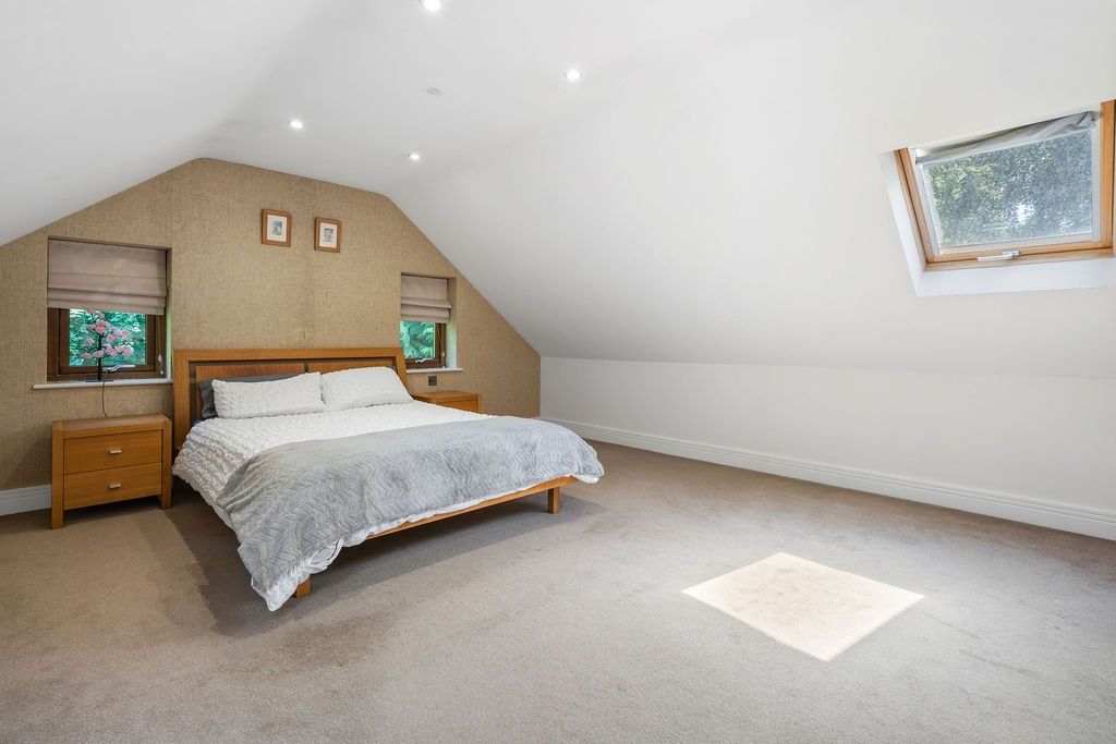Additional image 21 of 6 bed country house for saleSt. Johns Road, Hazlemere, Buckinghamshire HP15