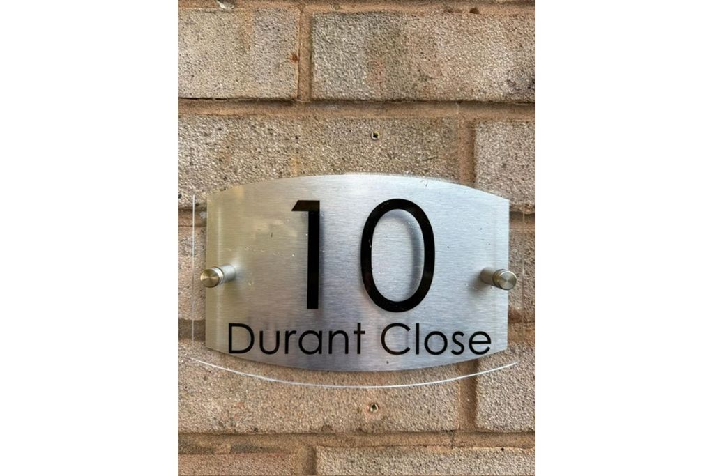 Property photo 2 of 10