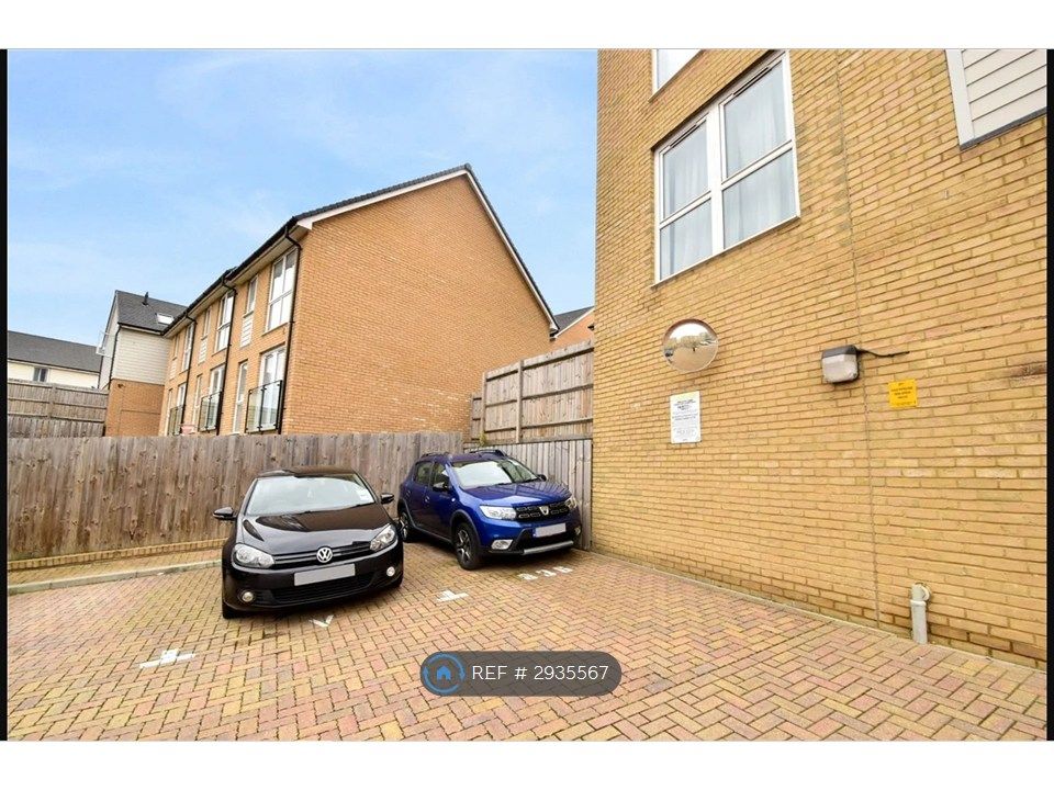Property photo 3 of 14 Reserved Parking