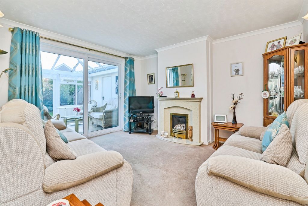 Property photo 3 of 15