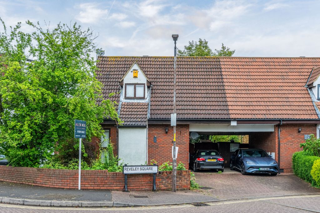 Property photo 1 of 10