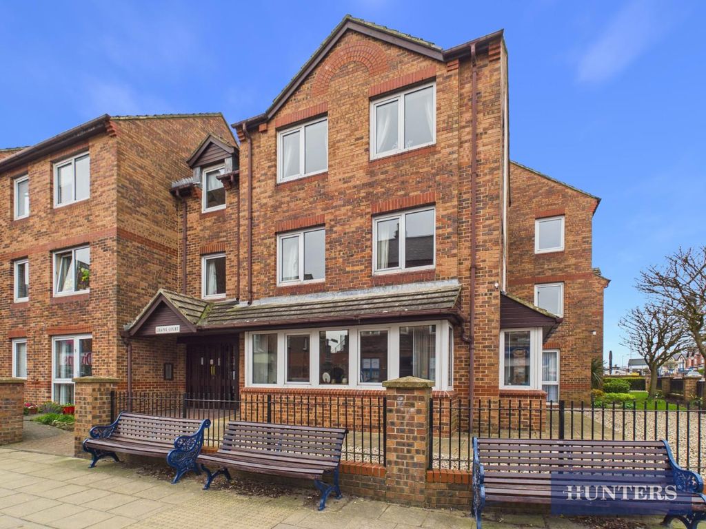 Property photo 1 of 10 Front