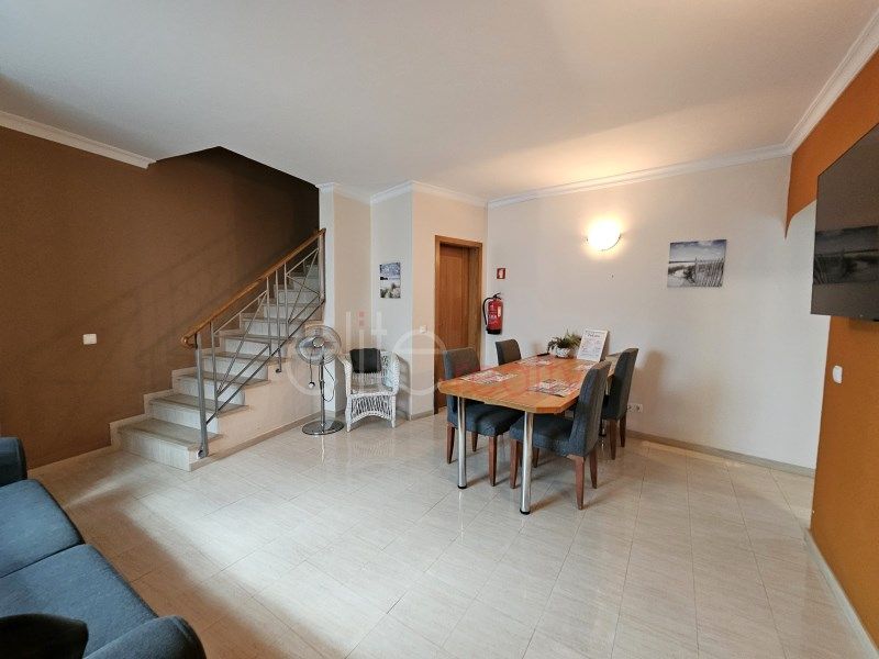 Property photo 3 of 25