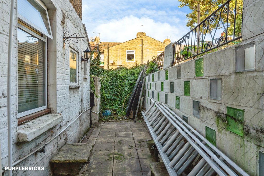 Property photo 3 of 15 Rear Garden