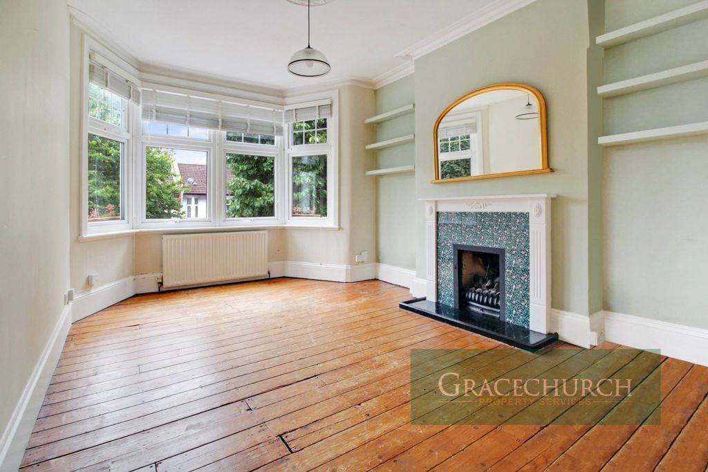 Property photo 2 of 13 Gallery