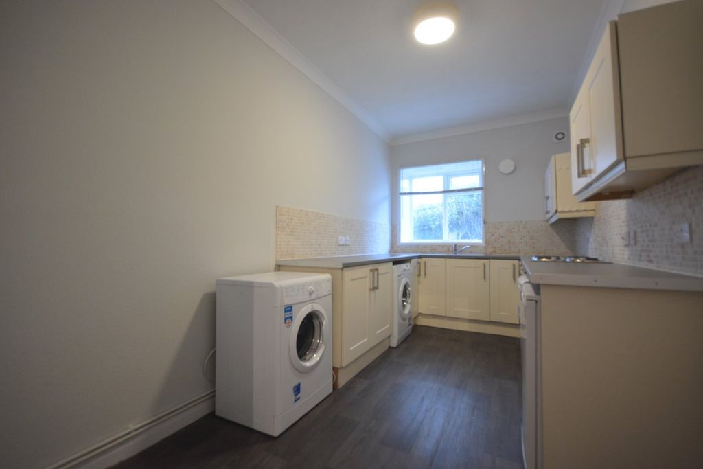 Property photo 3 of 7 Gallery