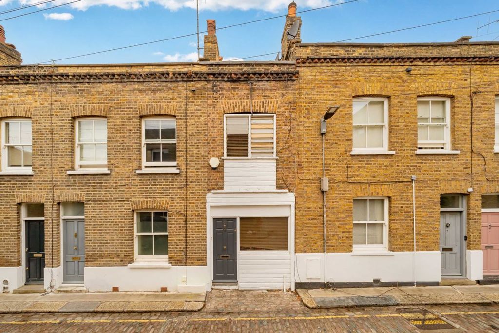 Property photo 1 of 1