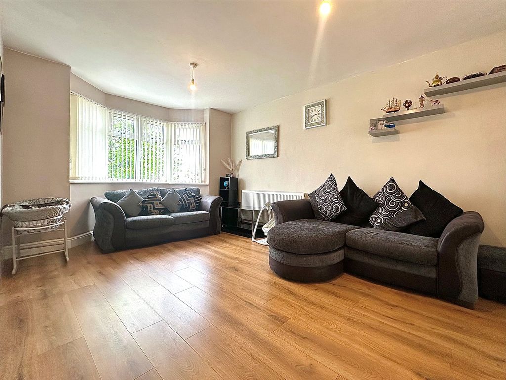 Property photo 3 of 21 Picture No. 20