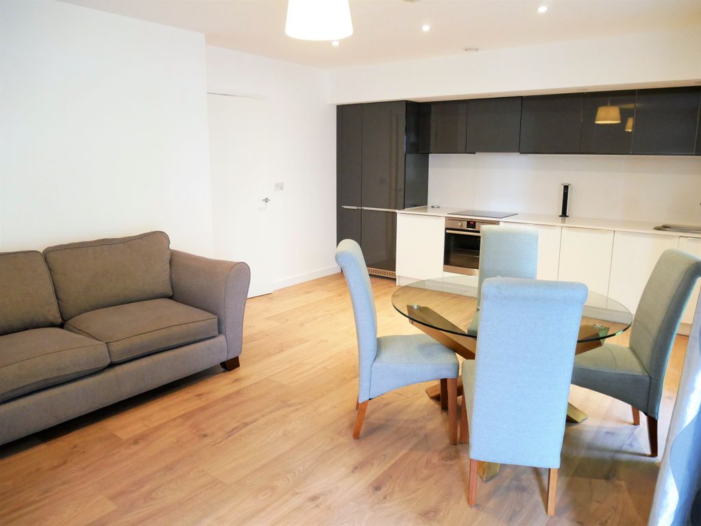 Property photo 3 of 14