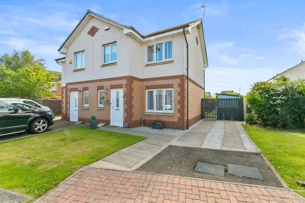 Property photo 1 of 30