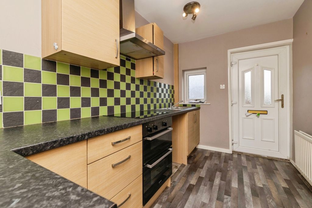 Property photo 2 of 13 Pbox-Img.Jpg
