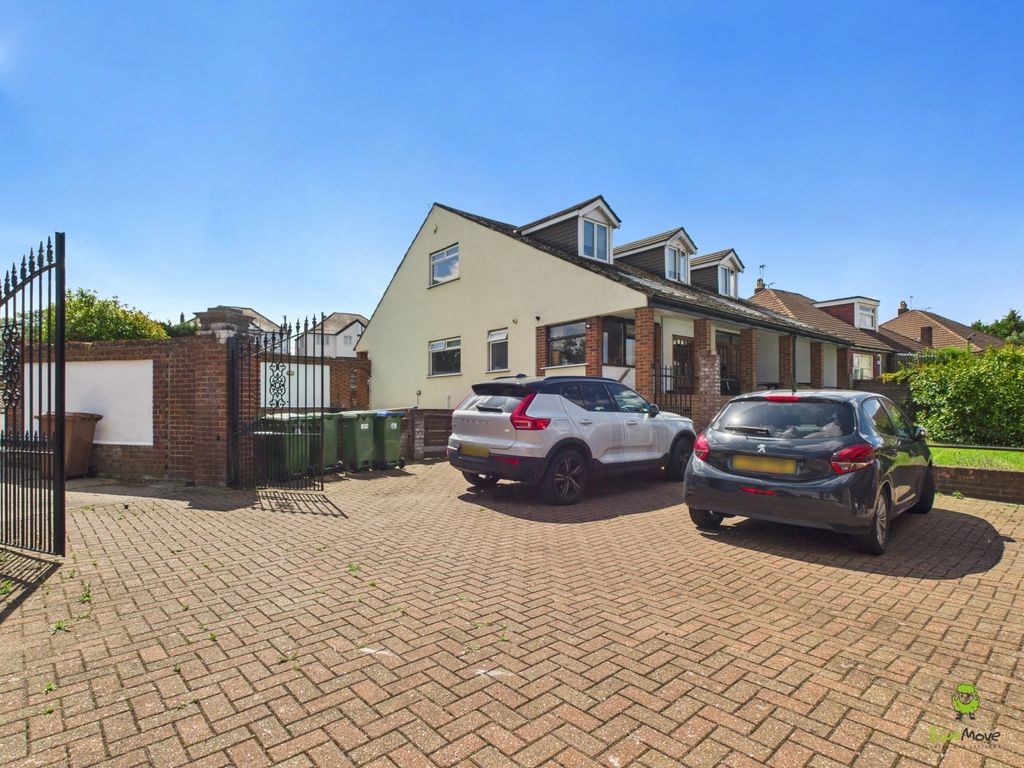 Property photo 1 of 22 Cam02615G0-Pr0104-Still002