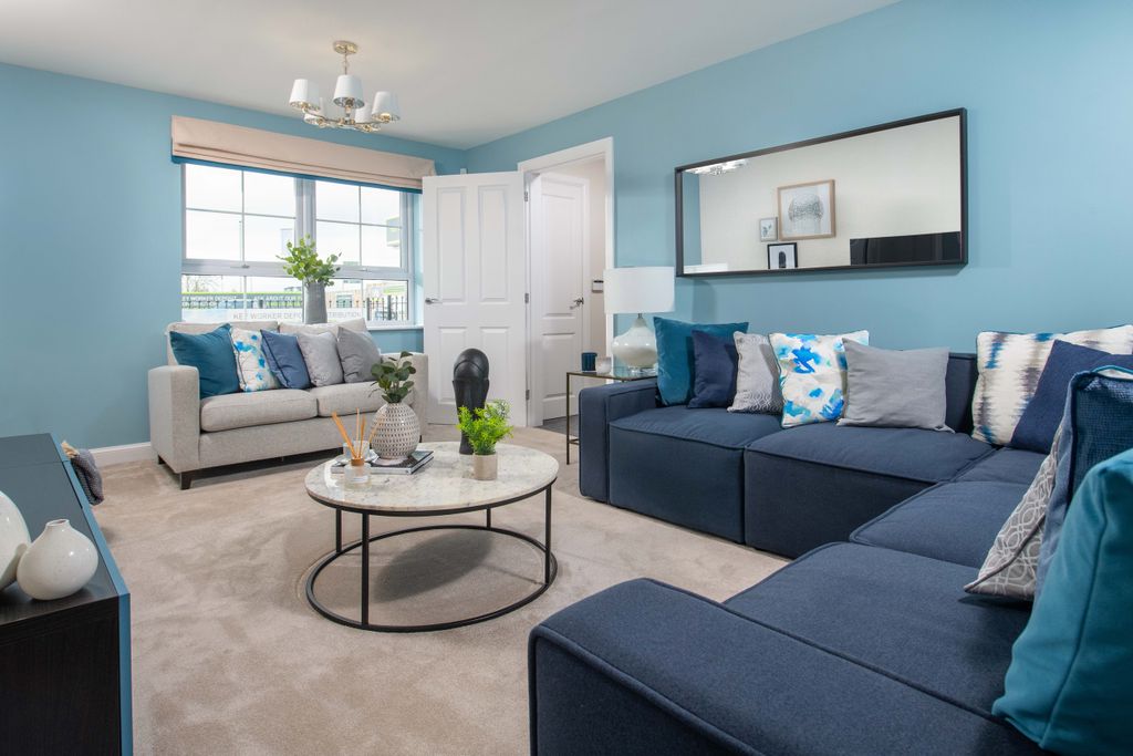 Property photo 2 of 7 Radleigh Lounge