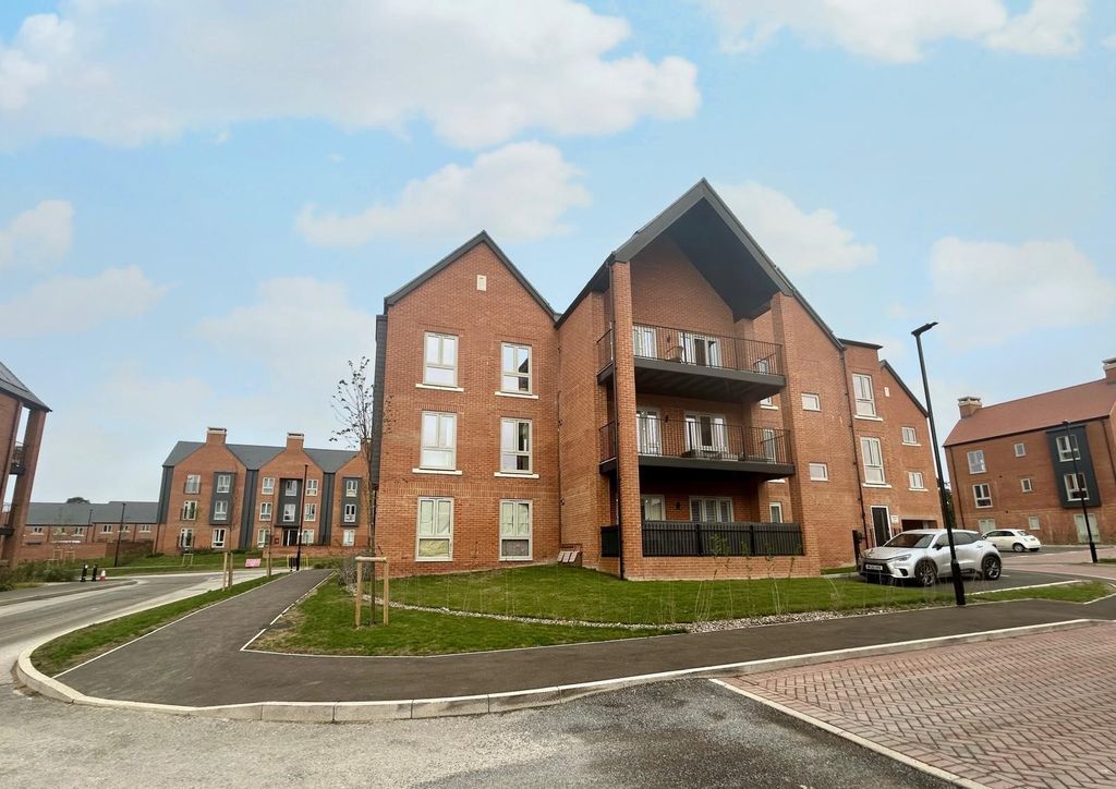 Property photo 1 of 9