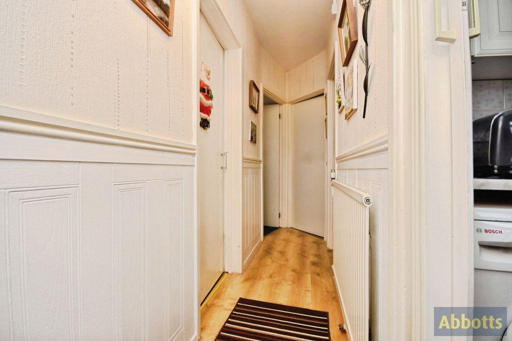 Property photo 2 of 16 Pbox-Img.Jpg