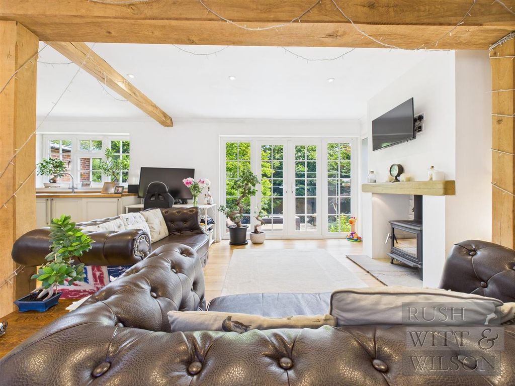 Property photo 1 of 35