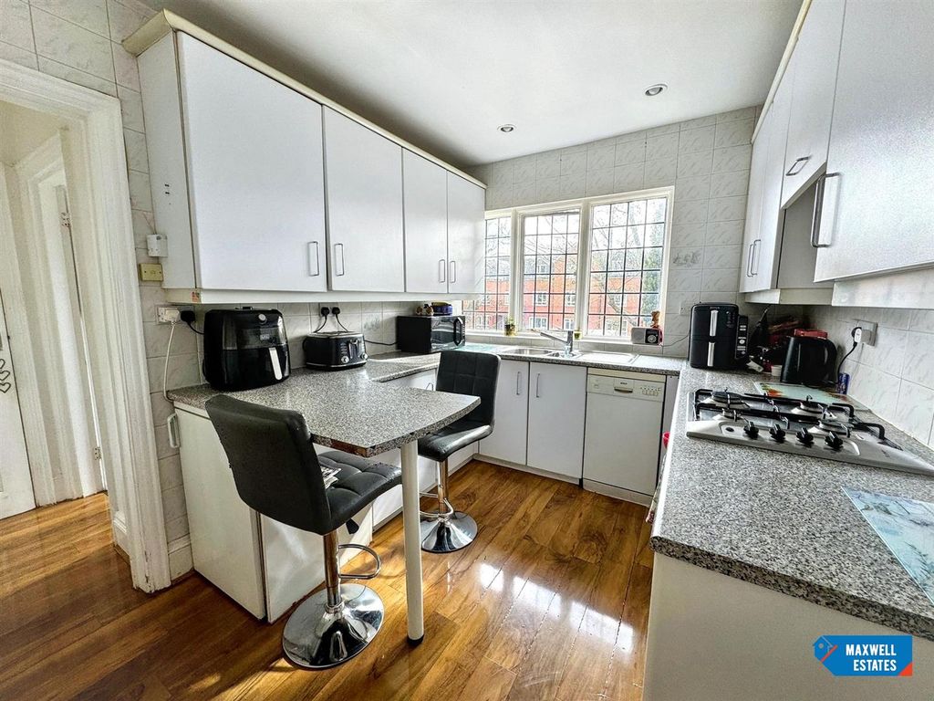 Additional image 10 of 3 bed maisonette for saleRoyston Grove, Hatch End HA5