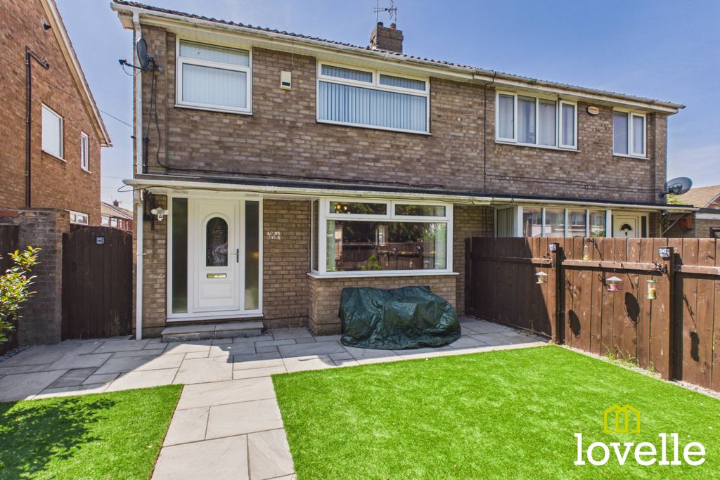 Property photo 1 of 33