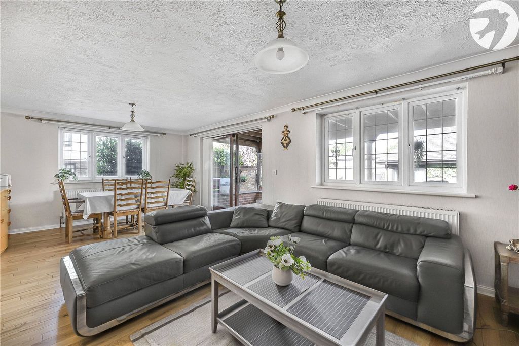 Property photo 3 of 25 Picture No. 19