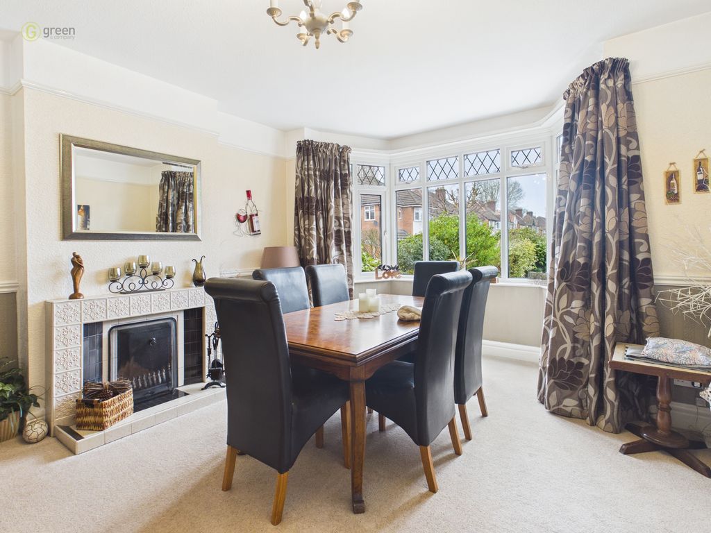 Property photo 3 of 38 Cam05459G0Pr0130Still009