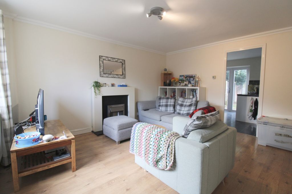 Property photo 3 of 9 Img_1450