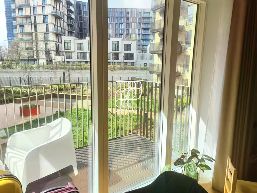 Property photo 1 of 1 Fb520d1c15Dd757811B1F685E57Ff351.Jpg