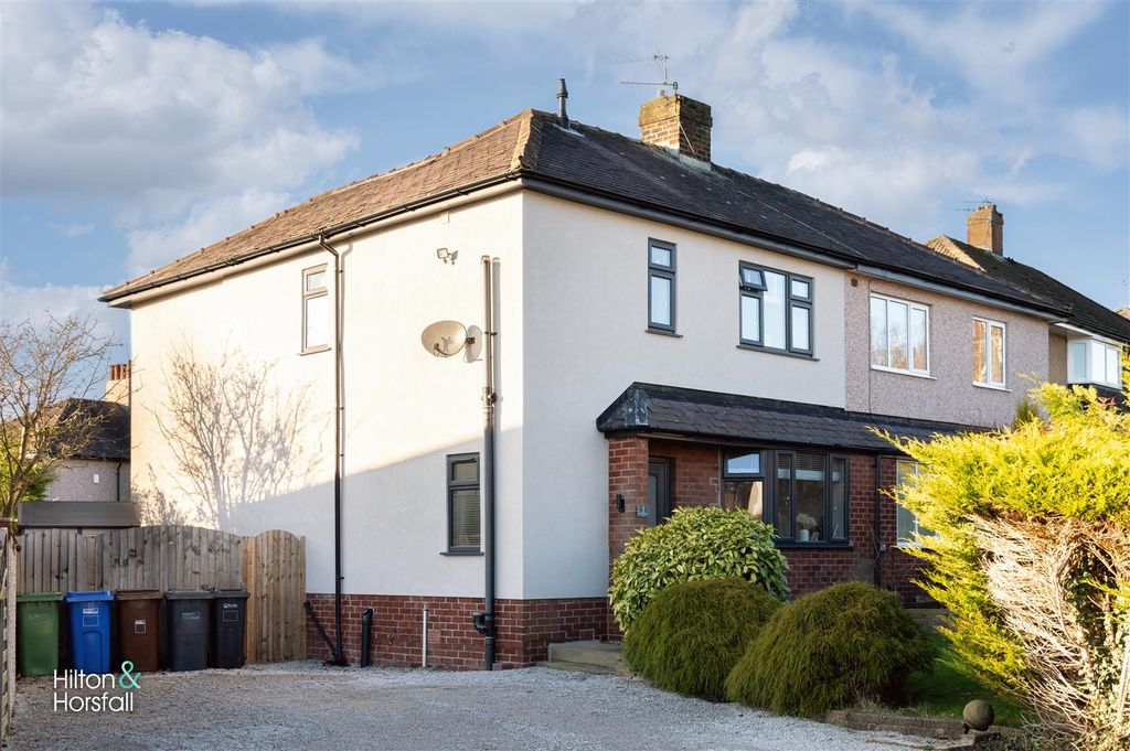 Property photo 1 of 23 Whittycroft Drive