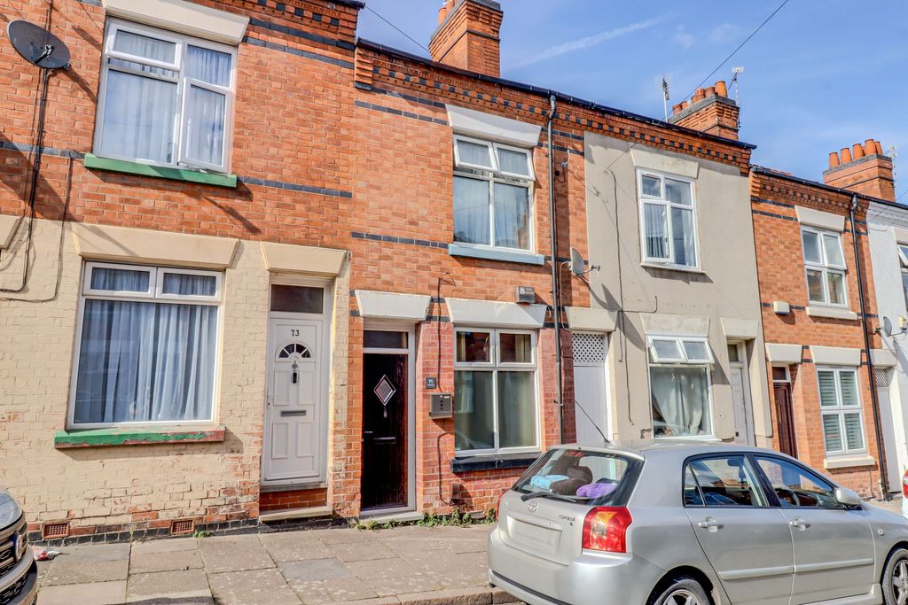 Property photo 1 of 13