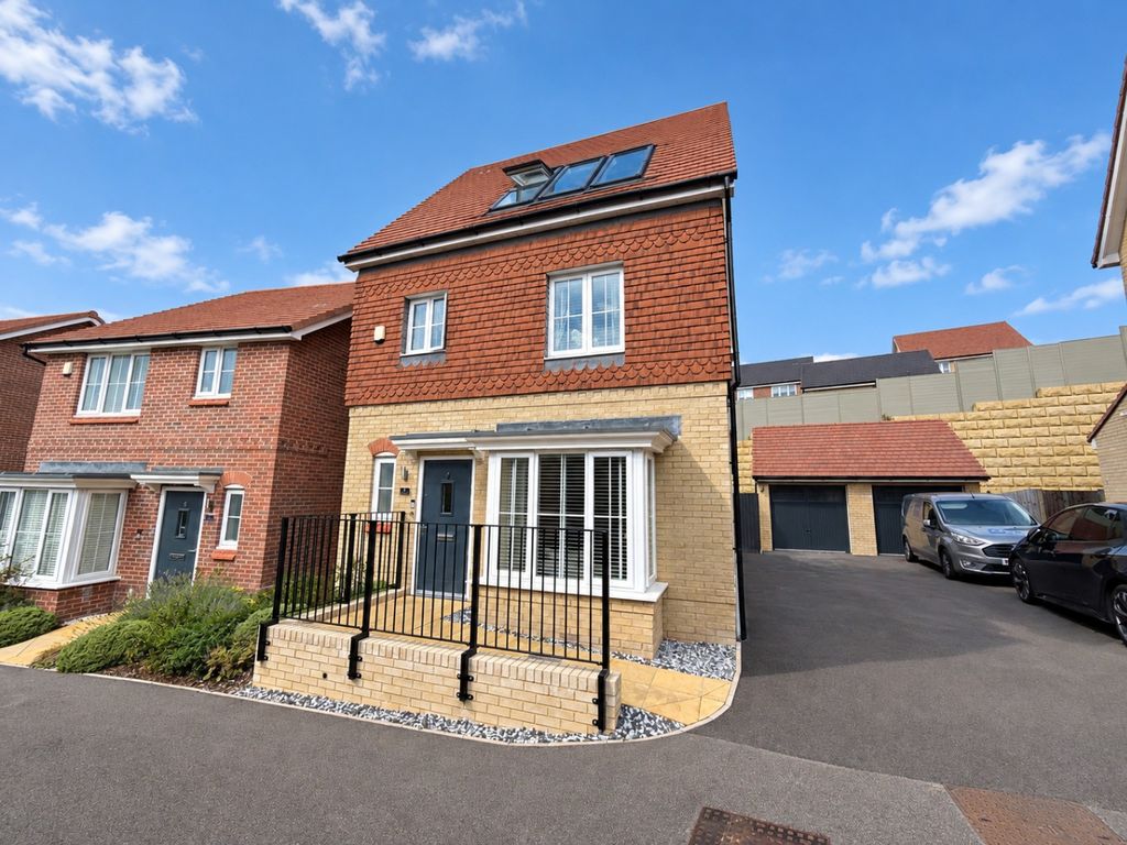 Property photo 1 of 16 5357420