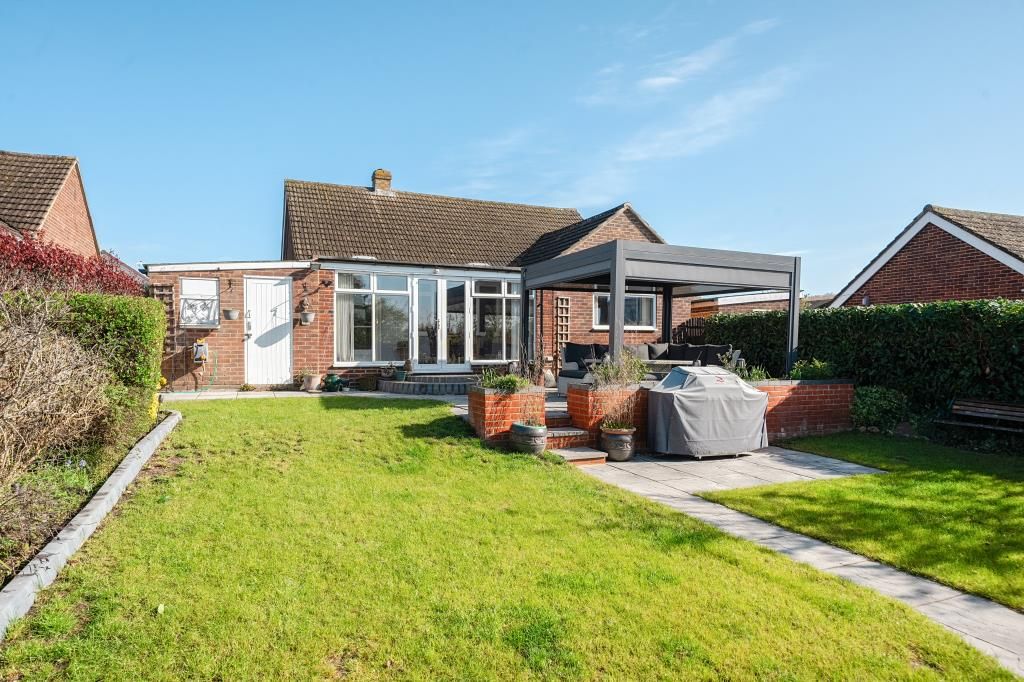 Property photo 2 of 21 Garden