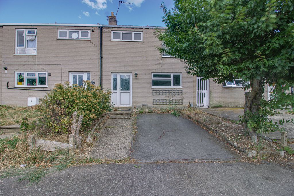 Property photo 1 of 12 Front External