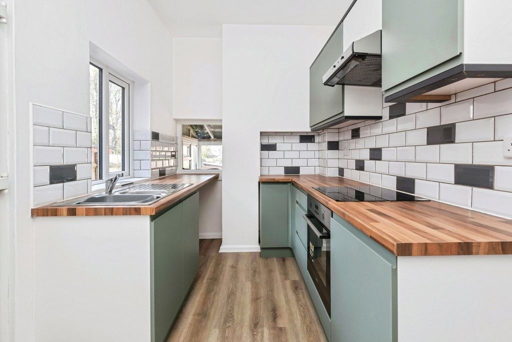 Property photo 3 of 15 Picture No. 03