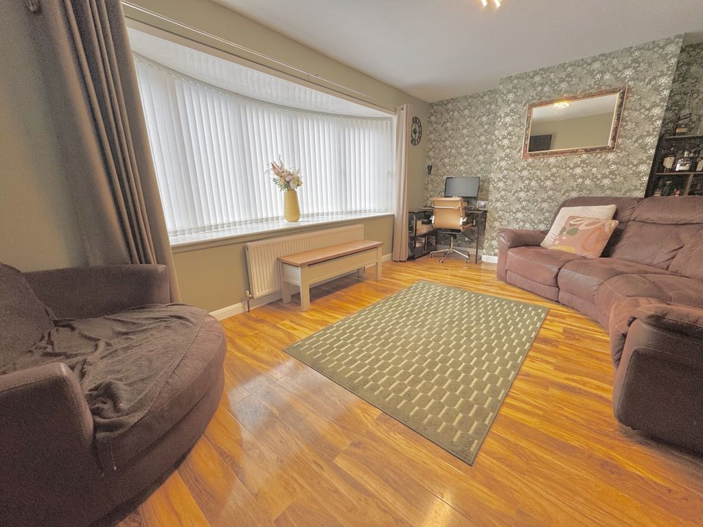 Property photo 2 of 17 Img_1895