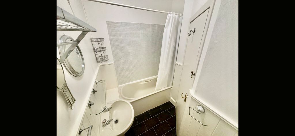 Additional image 5 of 1 bed flat for salePolwarth Street, Galston KA4