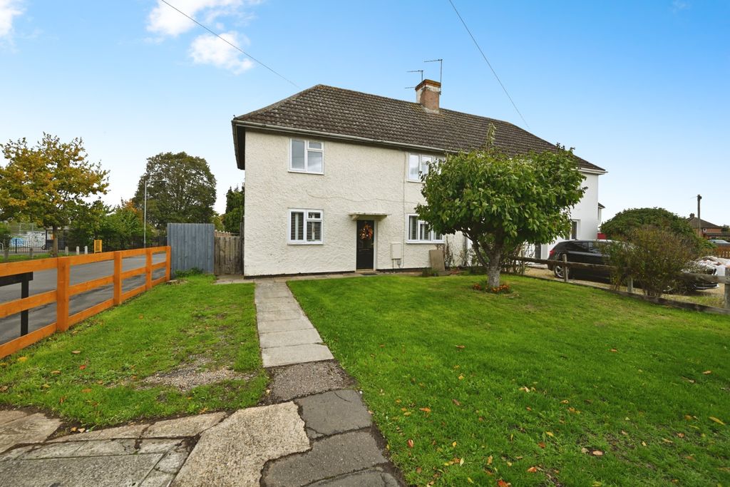 Property photo 1 of 21